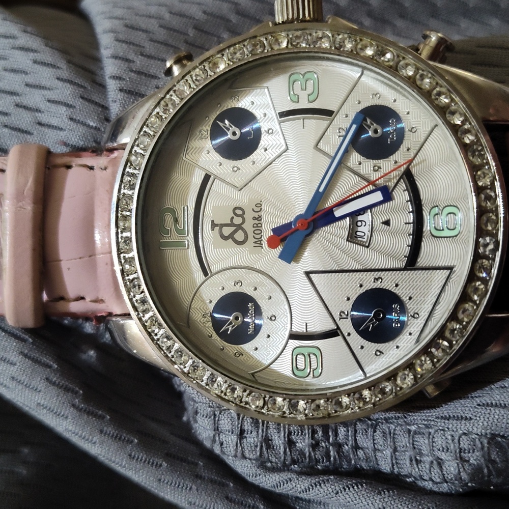 Women's wristwatch